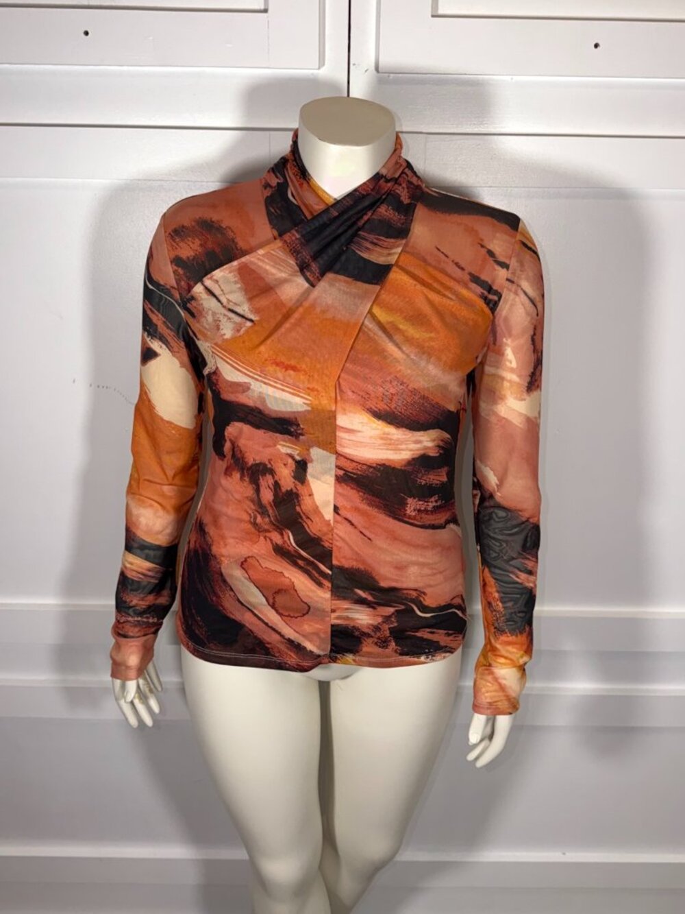 NY&C Abstract Long Sleeve Women L Orange